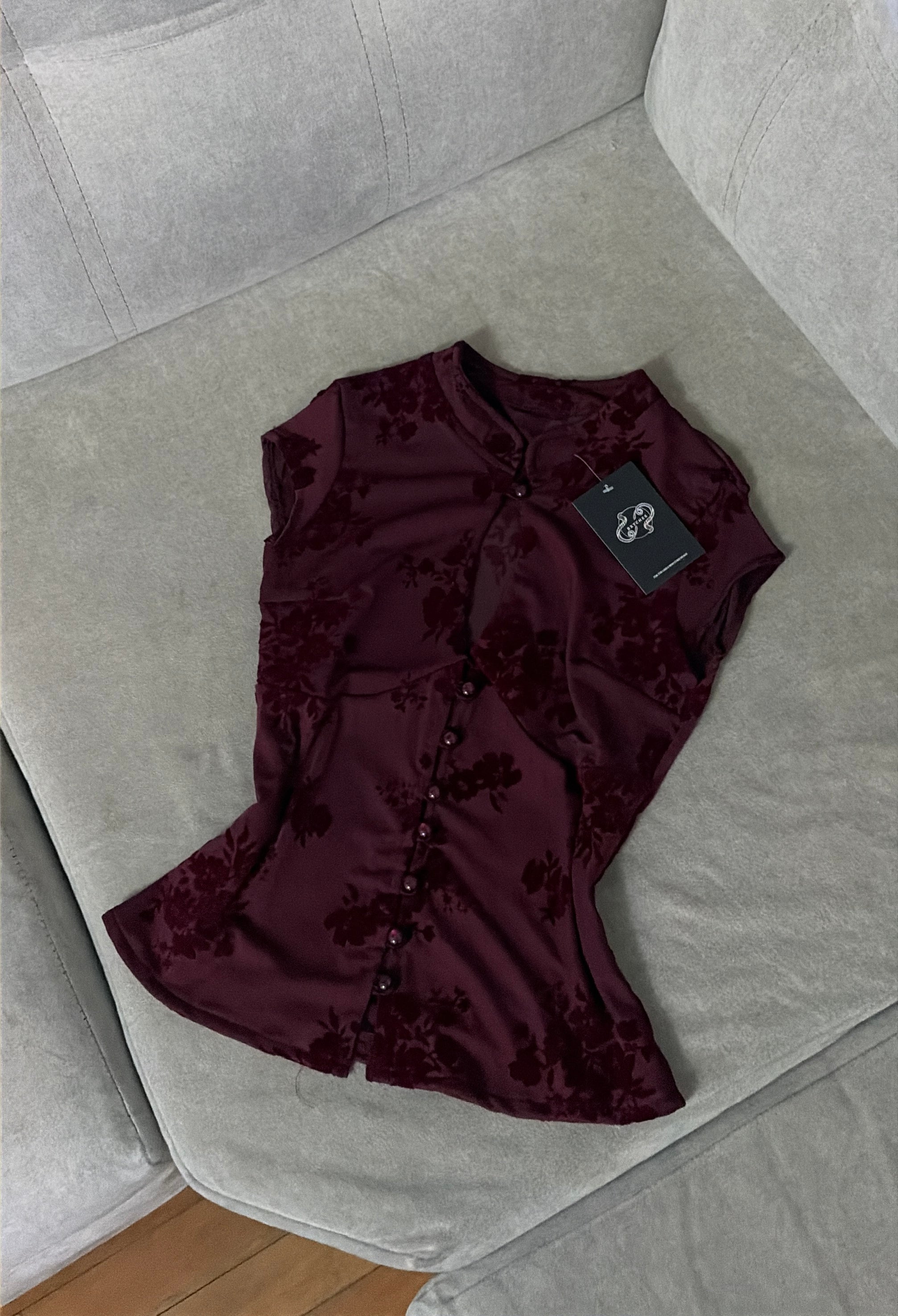 Top Velvet
