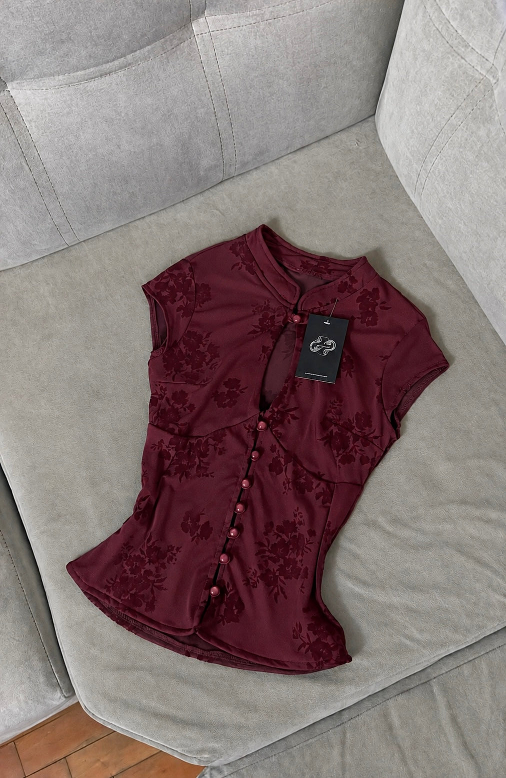 Top Velvet