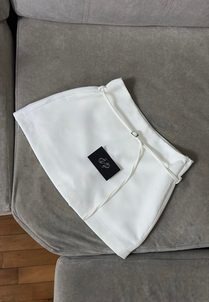 Falda Zara (short interno) - BxtchesStore