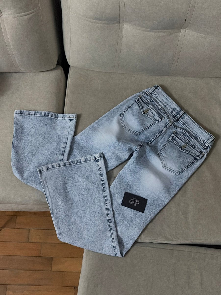 Flare Jean Semicadera - BxtchesStore