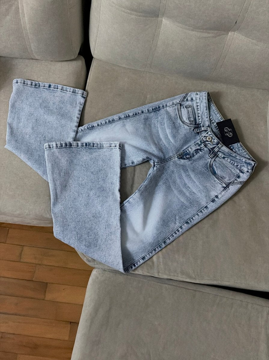 Flare Jean Semicadera - BxtchesStore