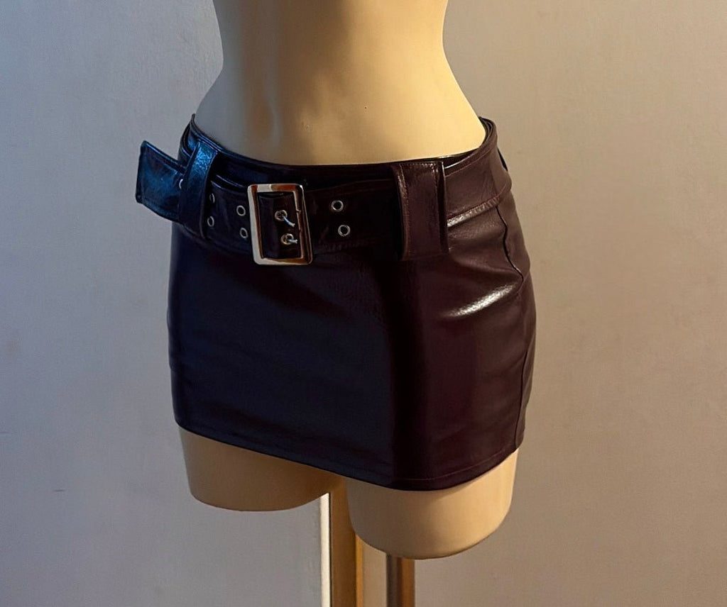 Minifalda cuerina Belt (correa y short interno) - BxtchesStore