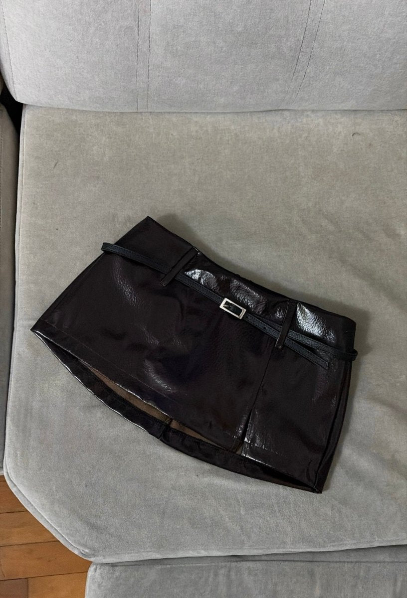 Minifalda cuerina (short interno) - BxtchesStore