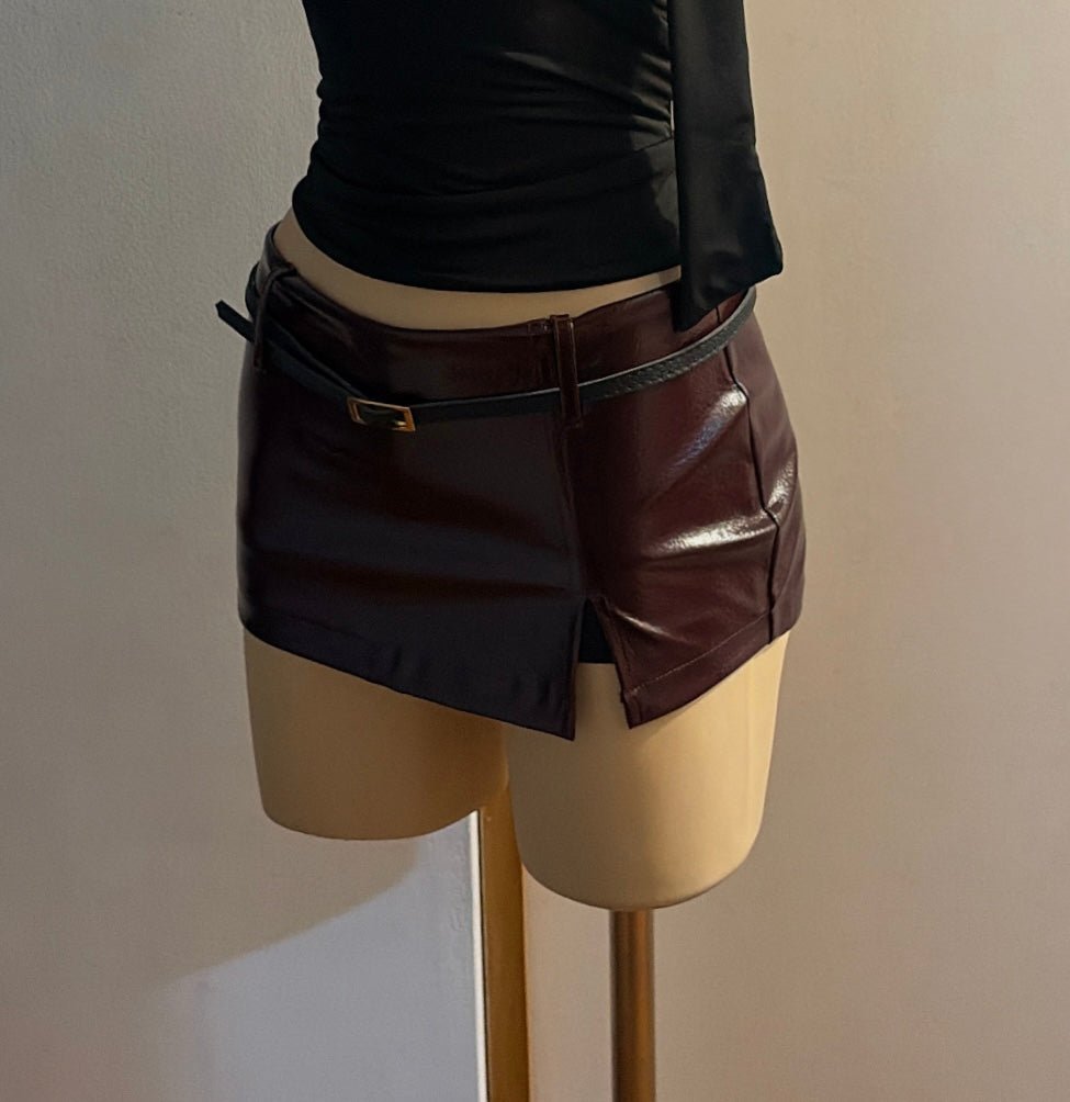 Minifalda cuerina (short interno) - BxtchesStore