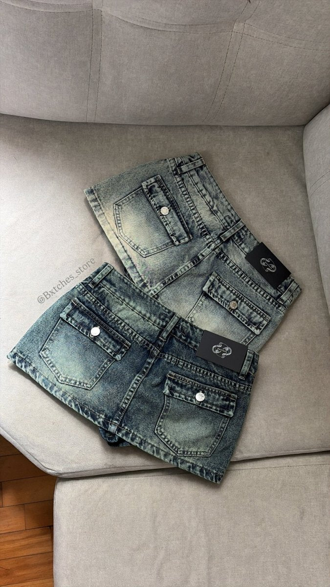 Minifalda Denim - A la cadera - BxtchesStore